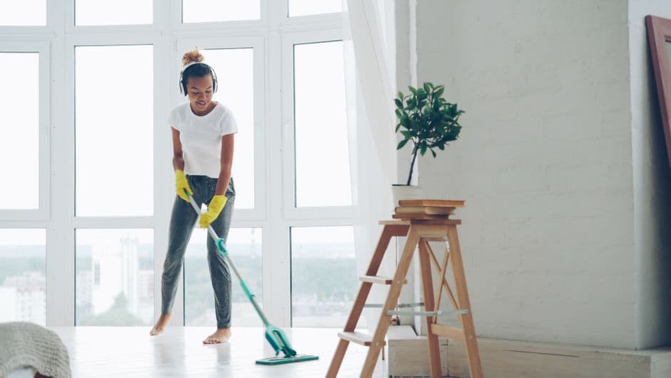 House cleaning pro at work in New Jersey