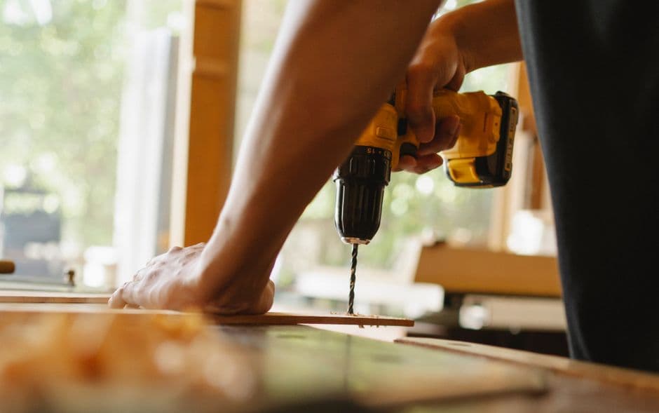 Handyman pro at work in New Jersey